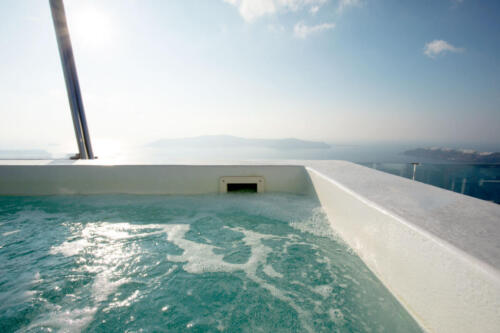 vitsentzos-suites-santorini-accommodation-11