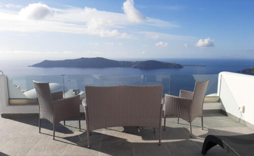 vitsentzos-suites-santorini-accommodation-8